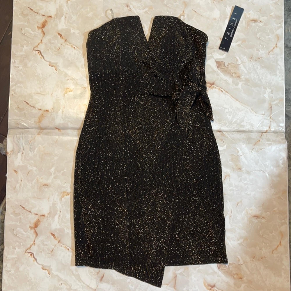 Women dress